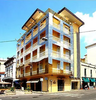 Hotel Crystal Palace Montecatini Terme 3*,  Italy